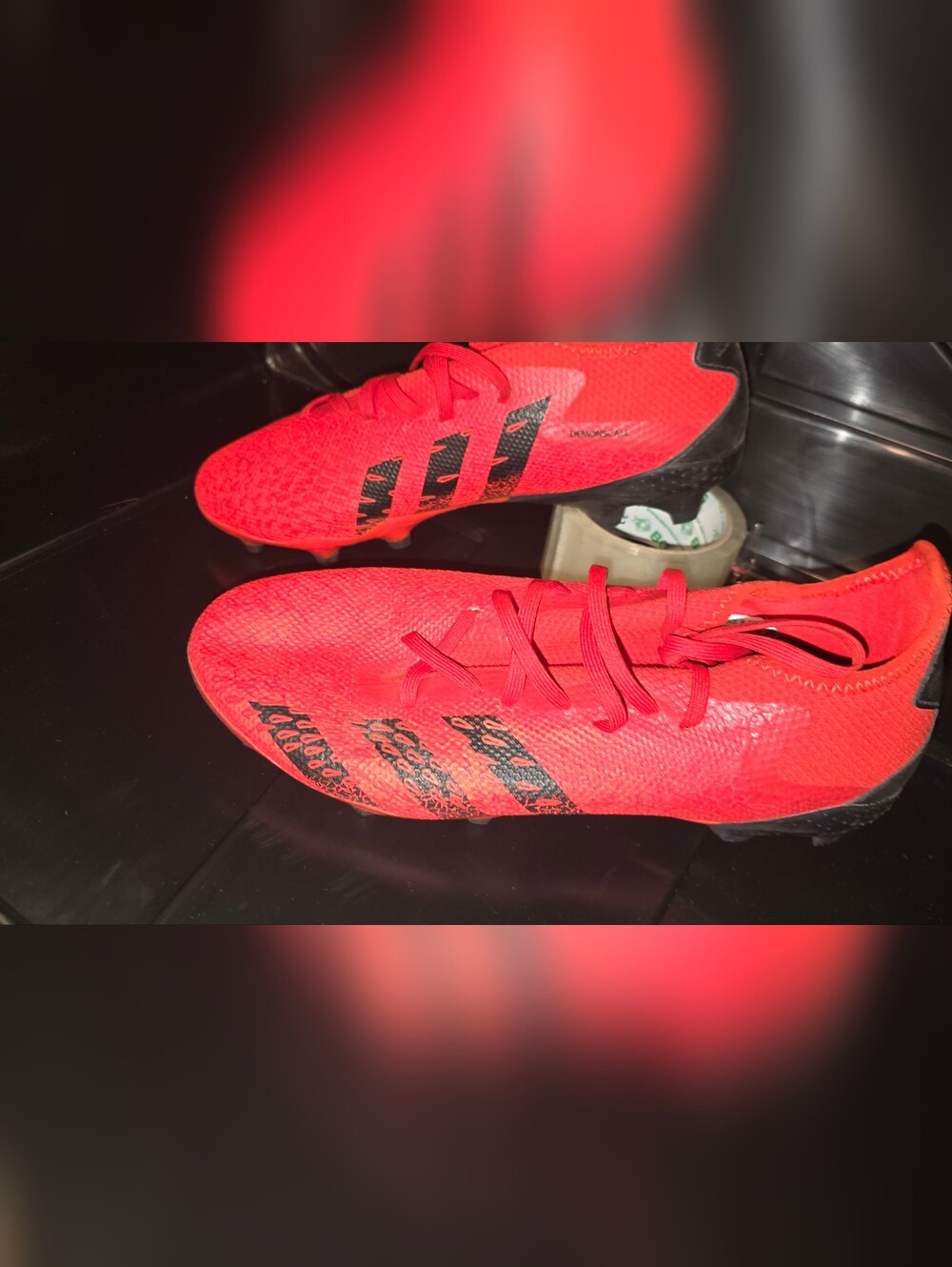 adidas Gradiator Red & Black Soccer Cleats with Black Stripes Size 9 Mens